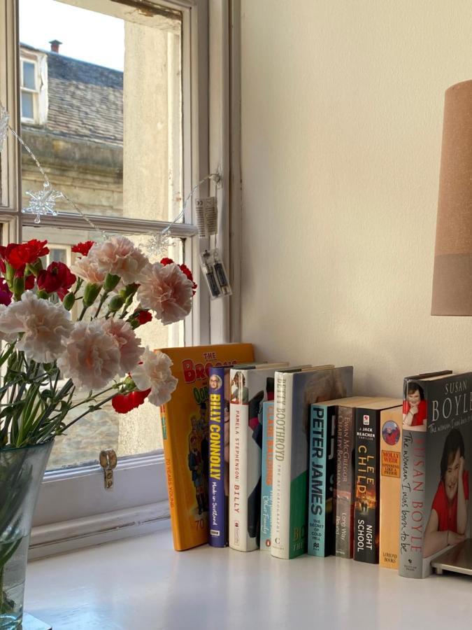 Cosy Central Apartment In Historic Dunkeld Extérieur photo